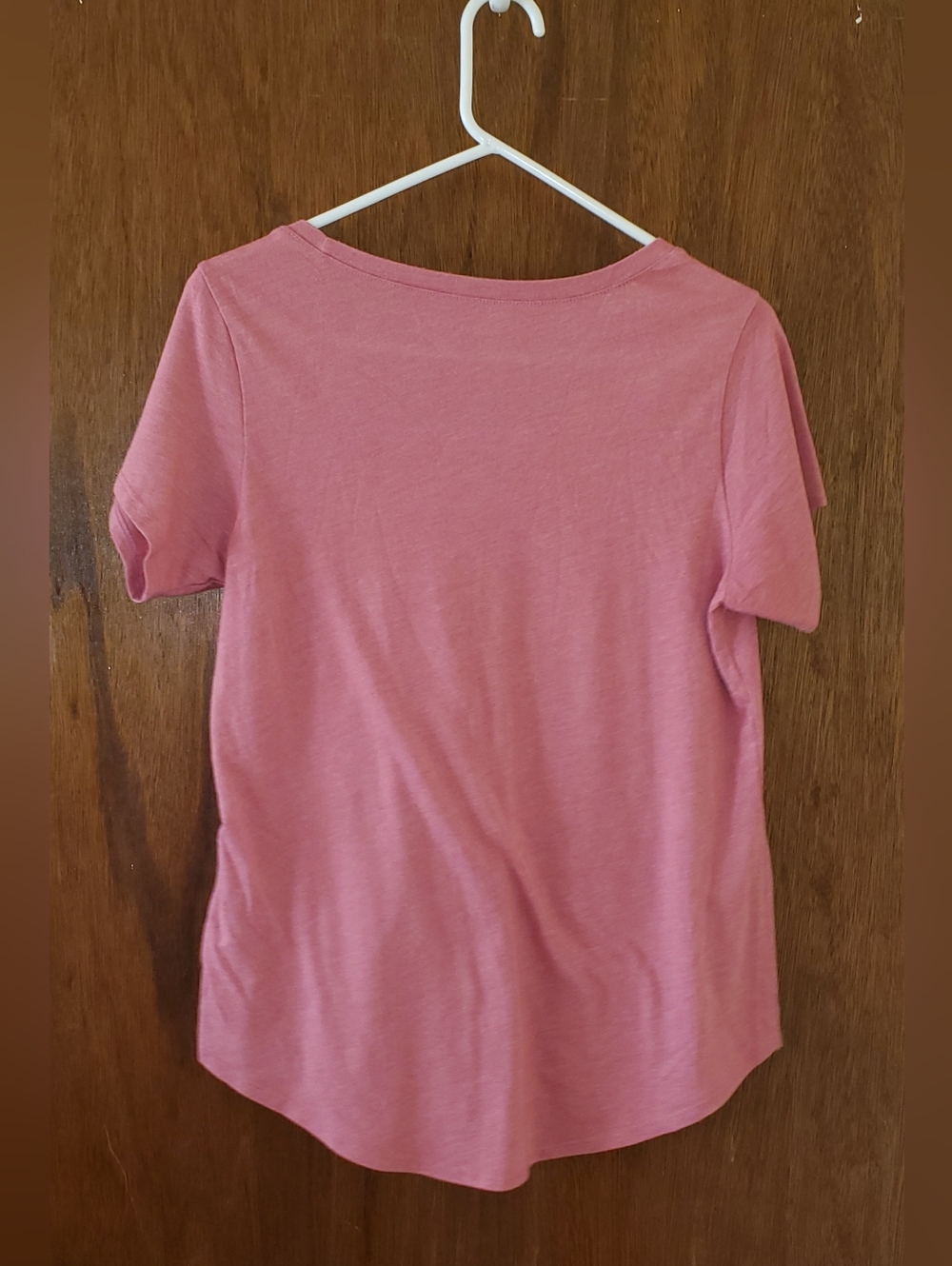 Lucky Brand Rose Pink Scoop Neck Graphic T Shirt Sz Small - Picture 3 of 3
